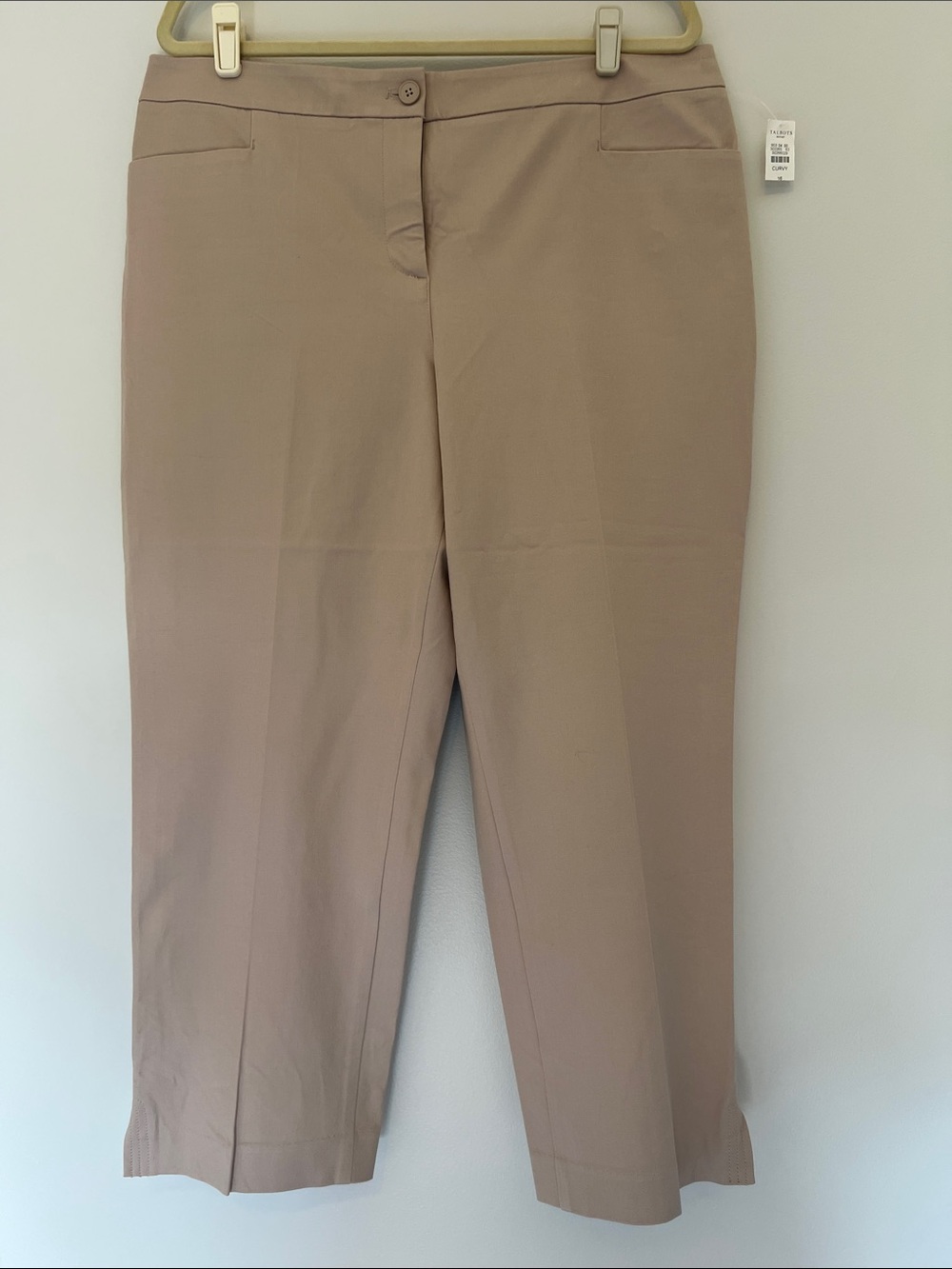 Classic Women's Beige Cropped  Pants